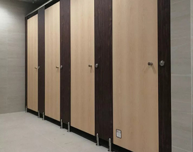 Nylon Rest Room Cubicles